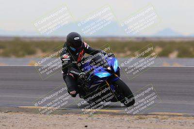 media/Jan-14-2023-SoCal Trackdays (Sat) [[497694156f]]/Turn 11 Inside (950am)/